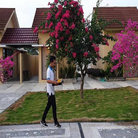 Belitung Holiday Resort Sijuk Luaran gambar