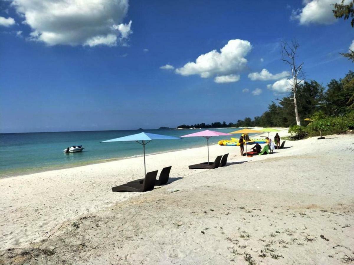 Belitung Holiday Resort Sijuk Luaran gambar